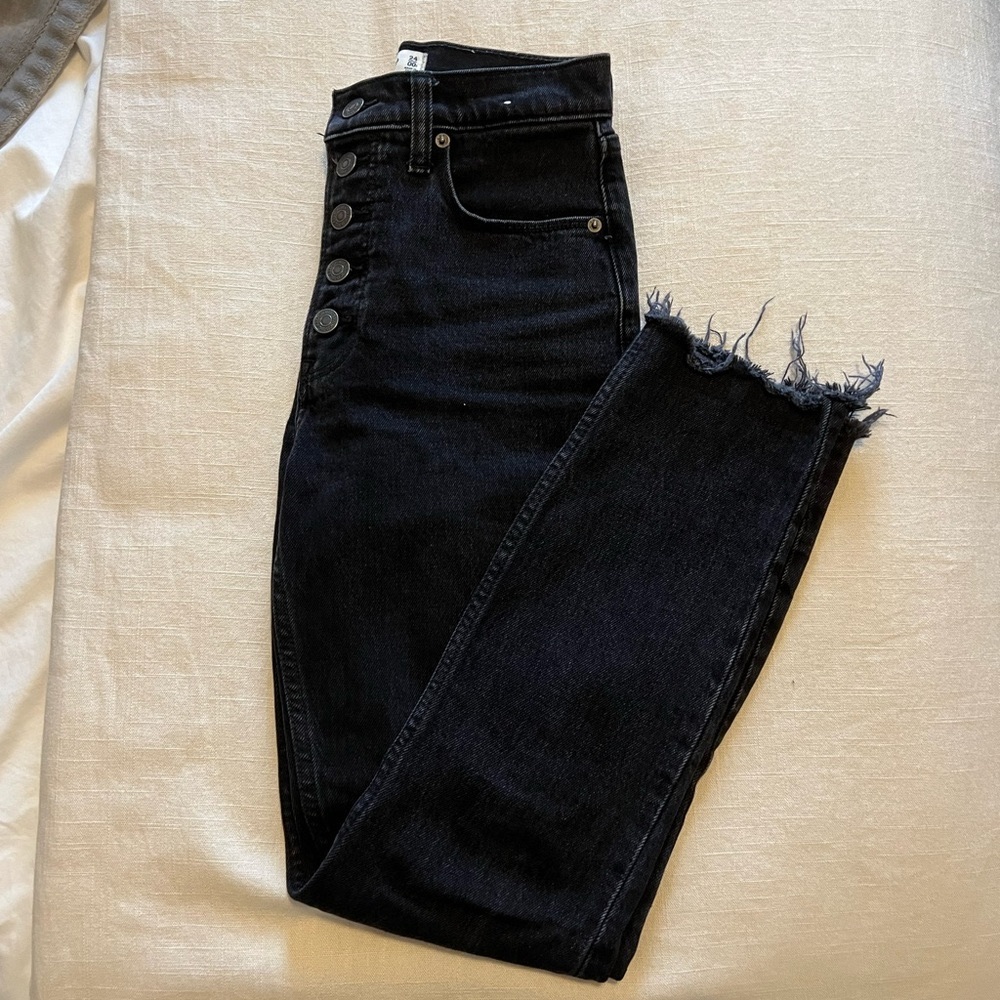 Abercrombie and Fitch High-Rise Skinny Jean
